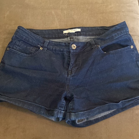 Size 6 jean short set - Picture 4 of 5